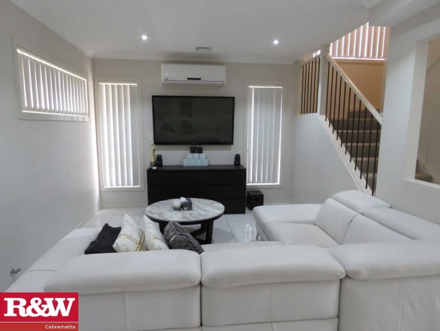 49 Inverell Ave, Hinchinbrook