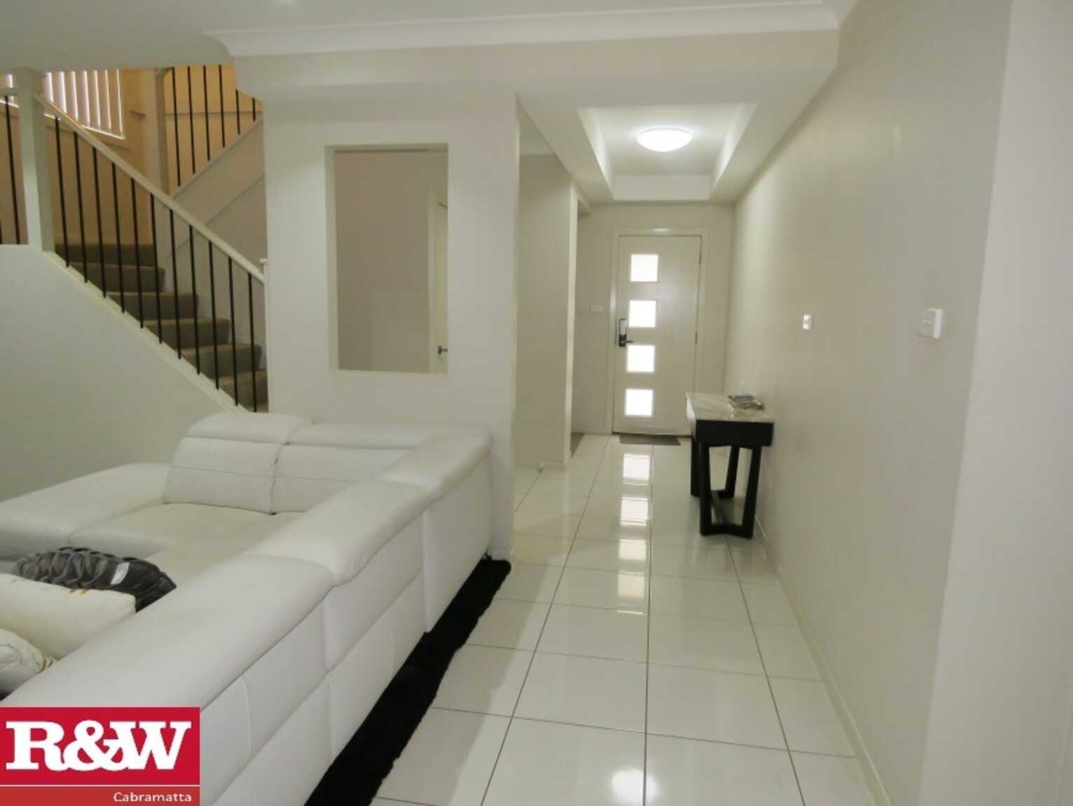 49 Inverell Ave, Hinchinbrook