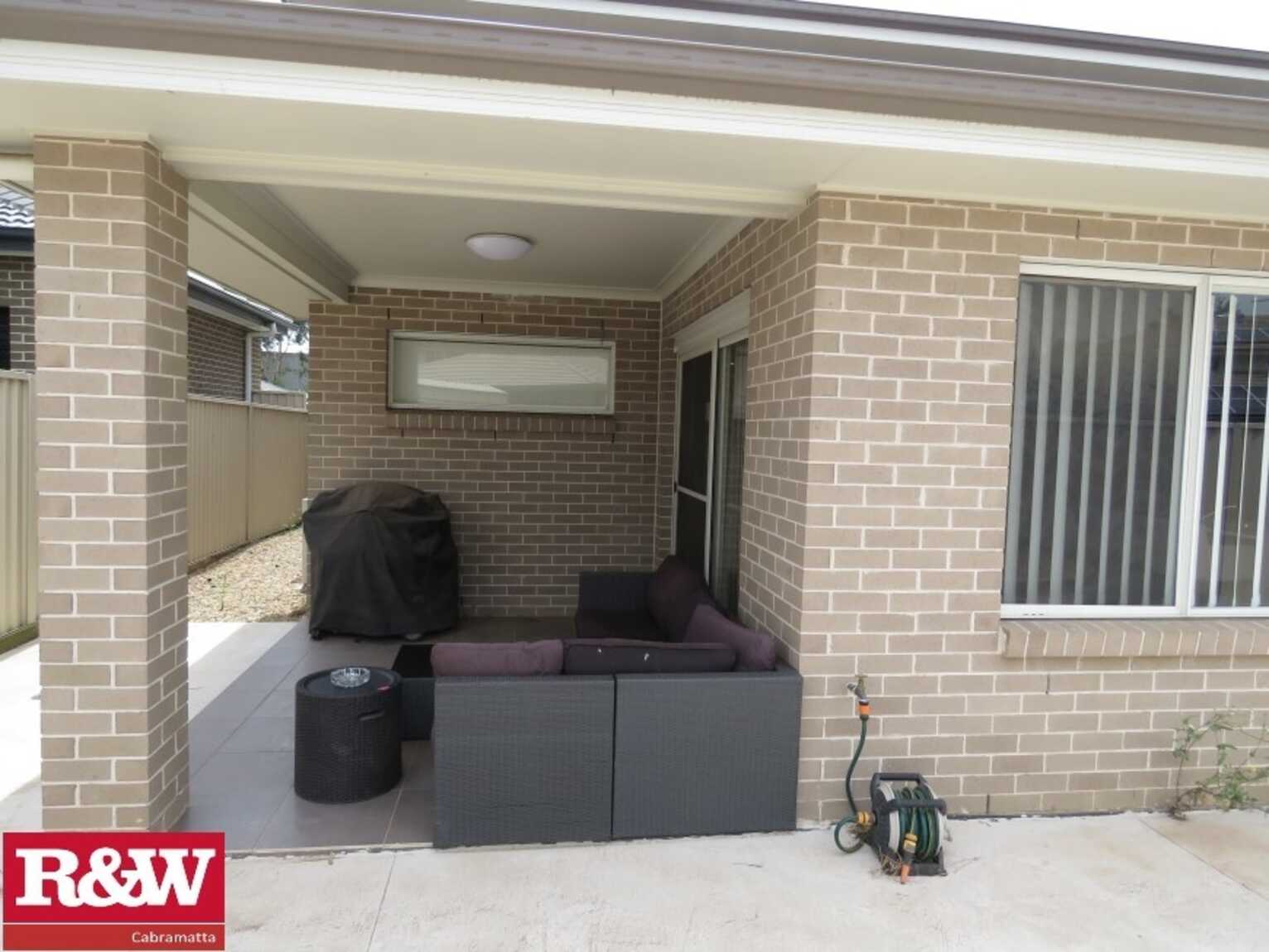 49 Inverell Ave, Hinchinbrook