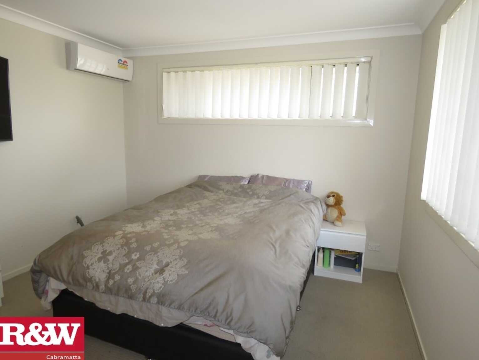 49 Inverell Ave, Hinchinbrook