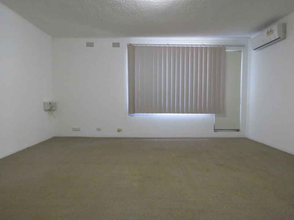 4/121 Castlereagh Street, Liverpool