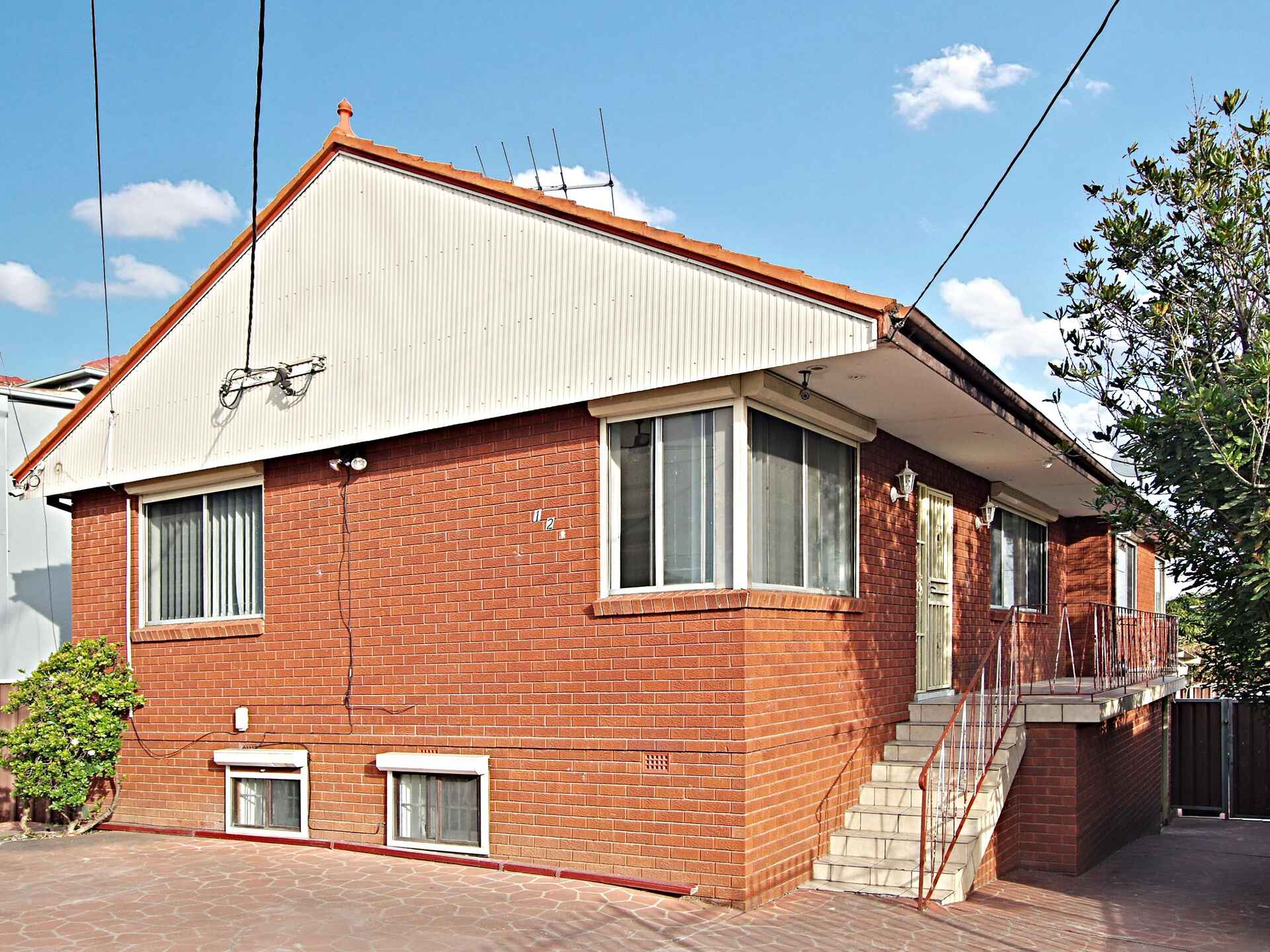 122 Derria Street Canley Heights