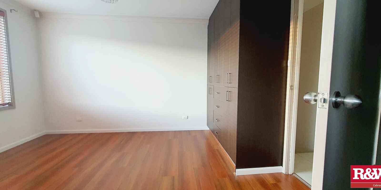 189 Townview  Road Mount Pritchard