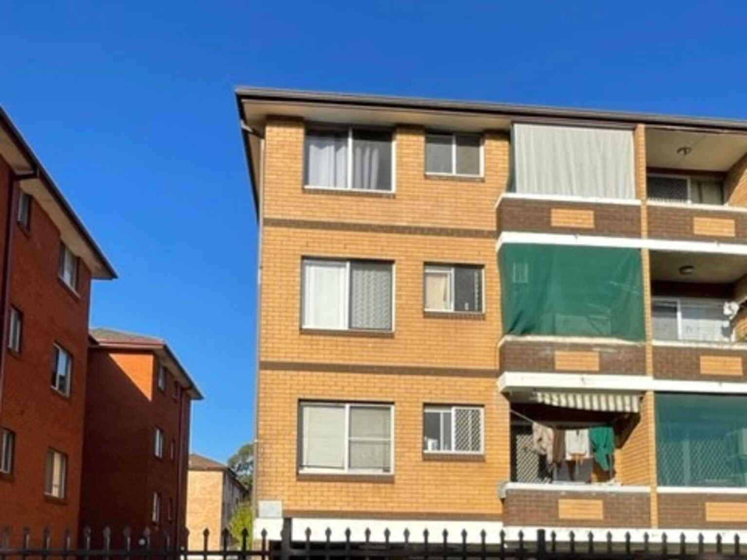 8/20 Drummond Street, Warwick Farm