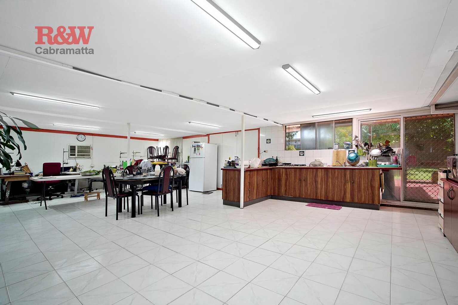 13 Daydream Crescent Hinchinbrook