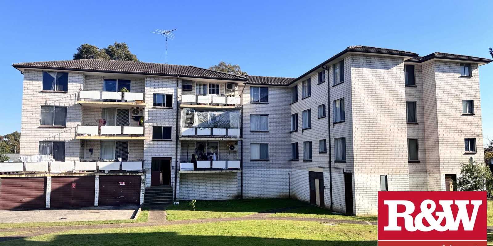 39/118-124 Longfield Street Cabramatta