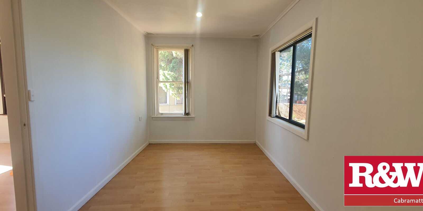 7 Kelvin Place, Busby