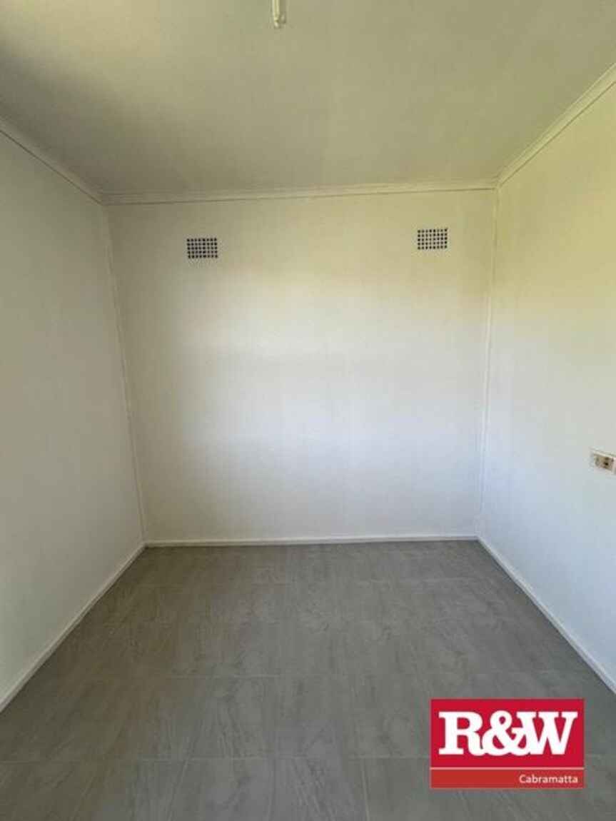 19 Peterlee Rd Canley Heights 19 Peterlee Rd Canley Heights