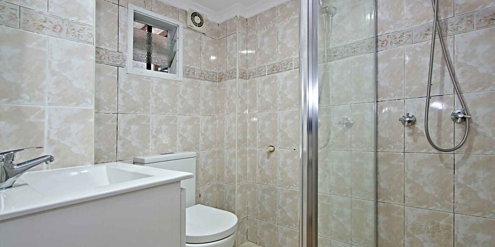 122a Derria Street Canley Heights