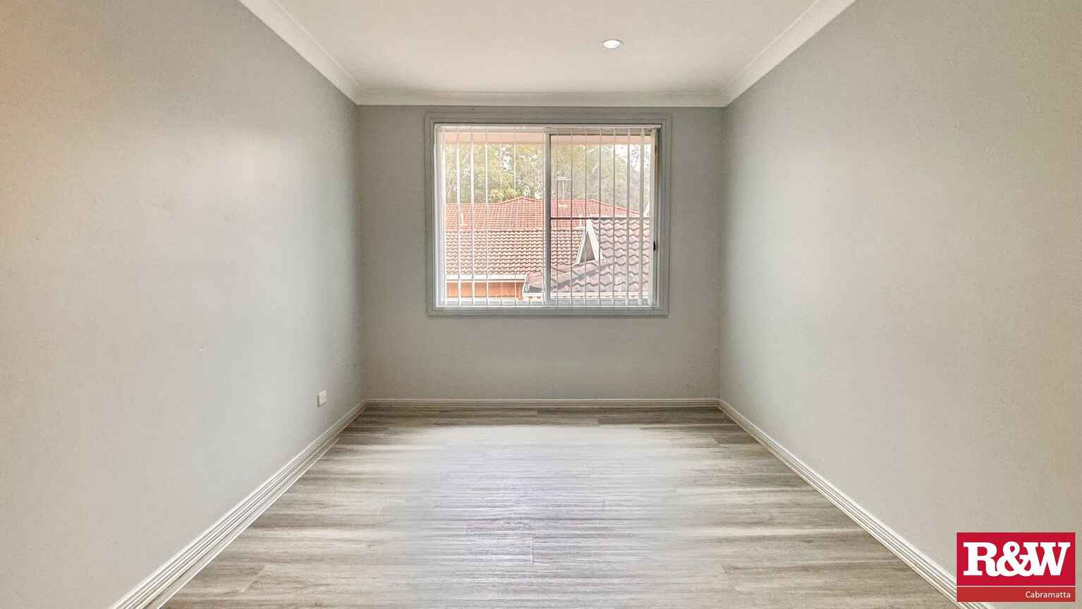 10 Clarevale Street Edensor Park 10 Clarevale Street Edensor Park