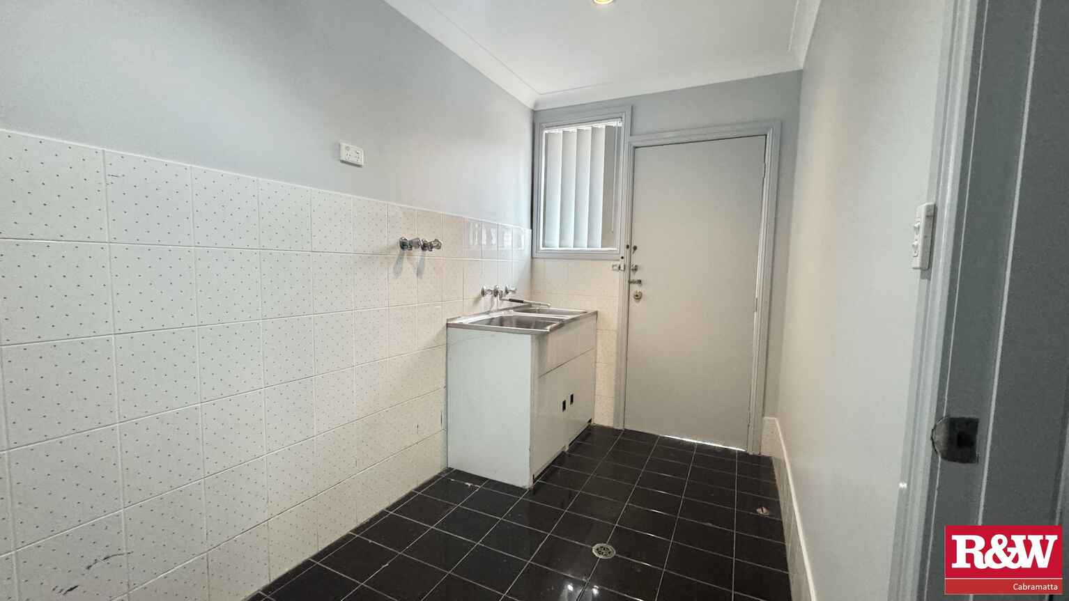 10 Clarevale Street Edensor Park 10 Clarevale Street Edensor Park