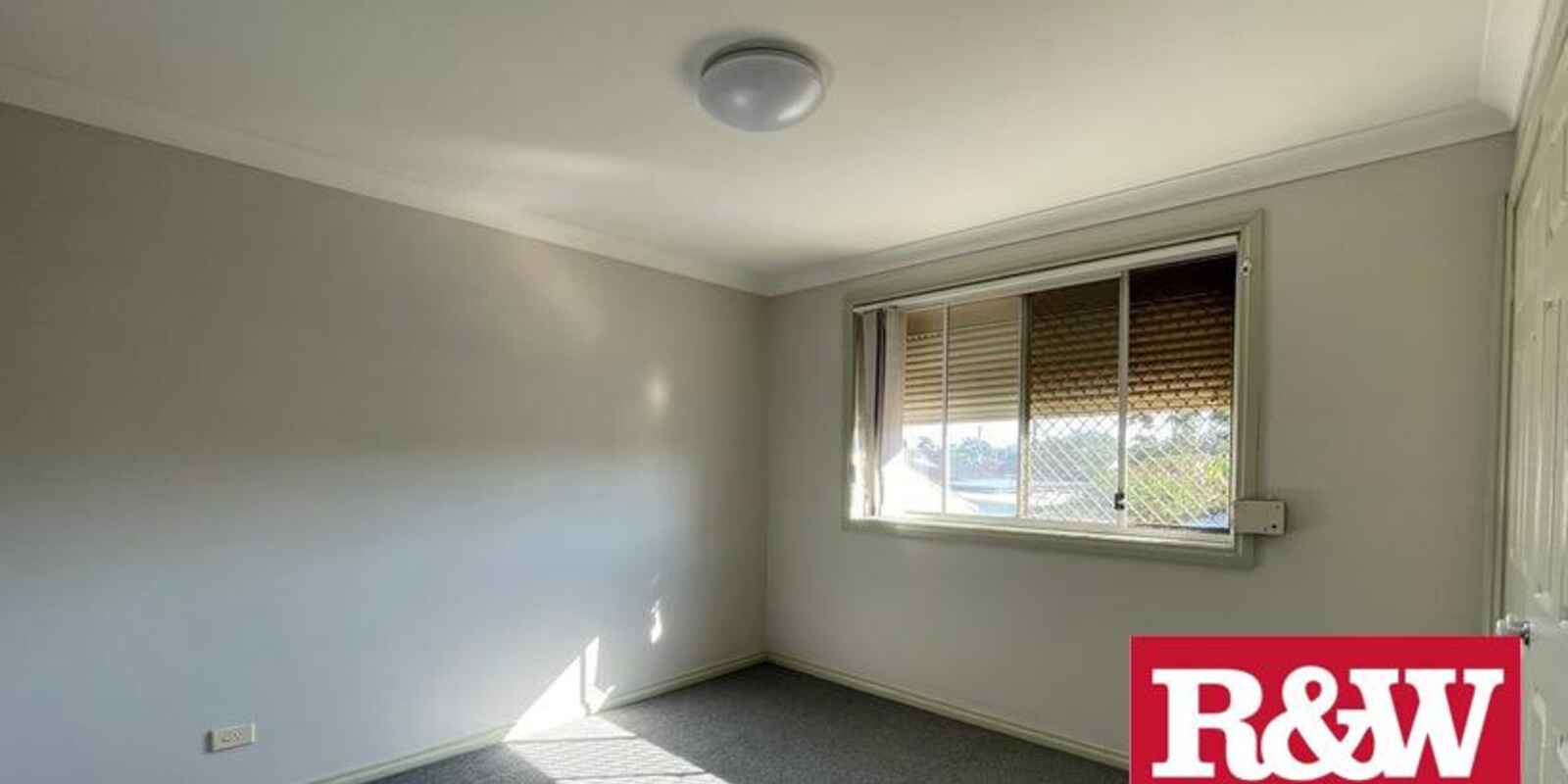 4/33-39 Avoca Road Canley Heights