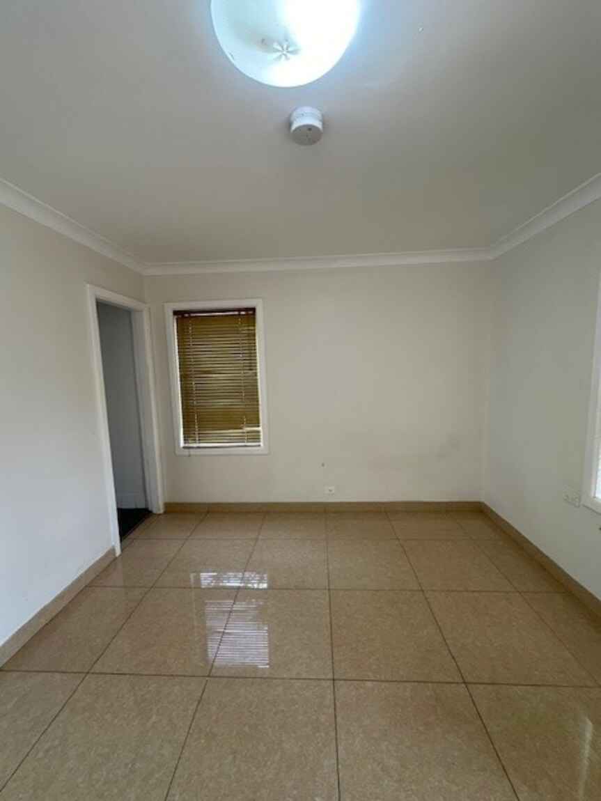 5/20-22 Friend Way, Mount Pritchard