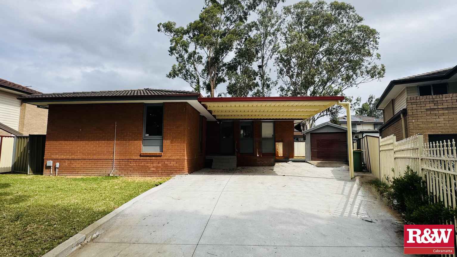 6 Cronin Place Bonnyrigg