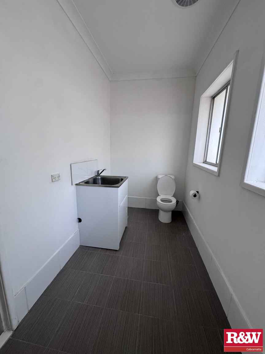 16 Rachel Crescent Mount Pritchard