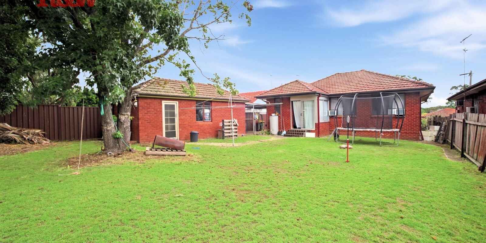 7 Crawford Road, Doonside
