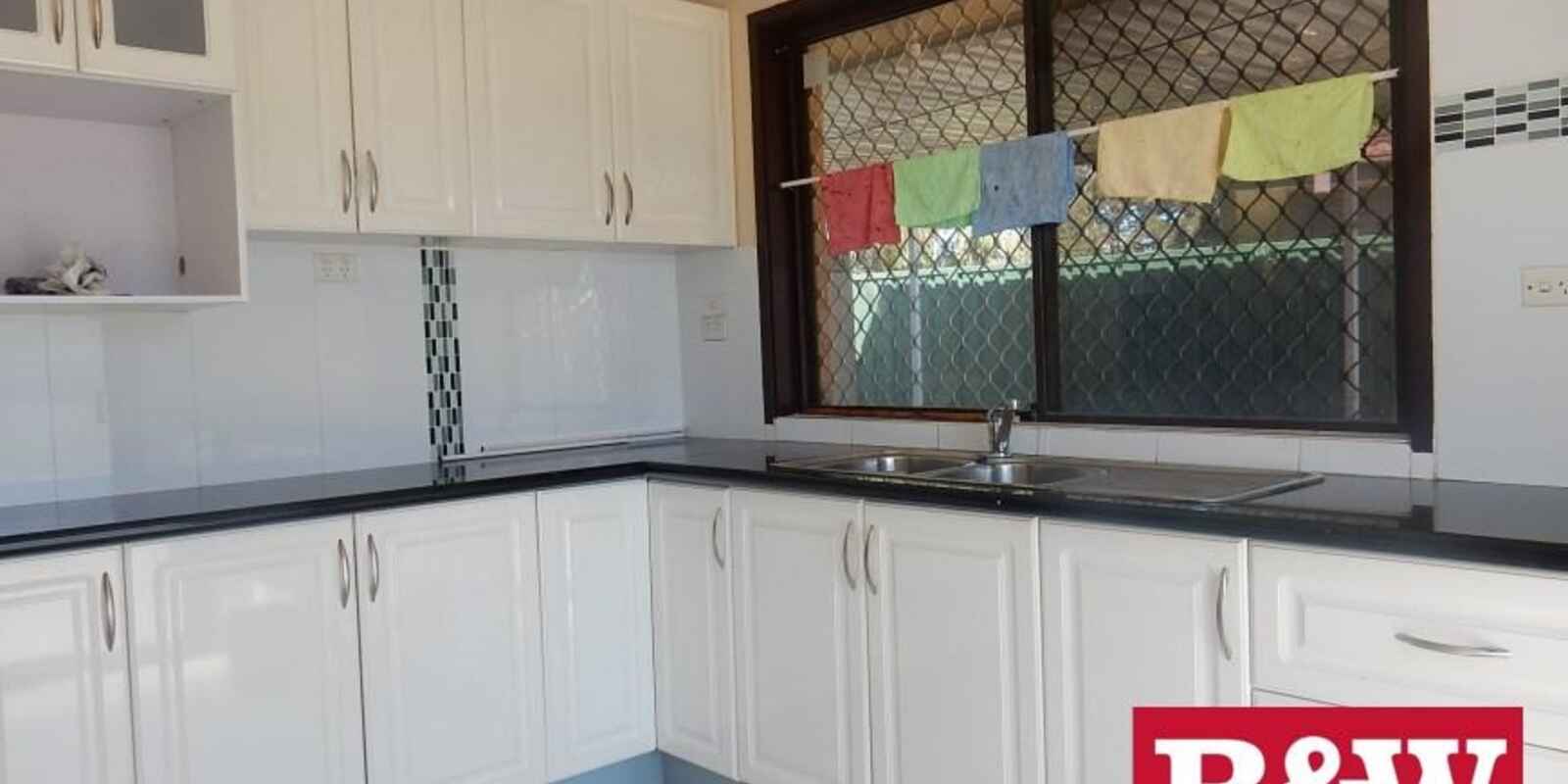 24 Dorset Close Wakeley