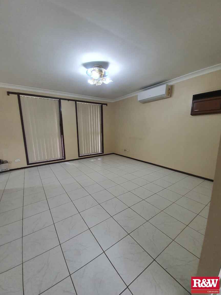 24 Dorset Close Wakeley