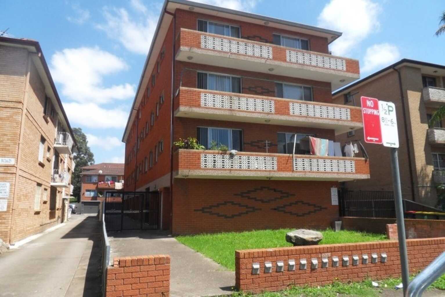 2 / 27 Park Road, Cabramatta