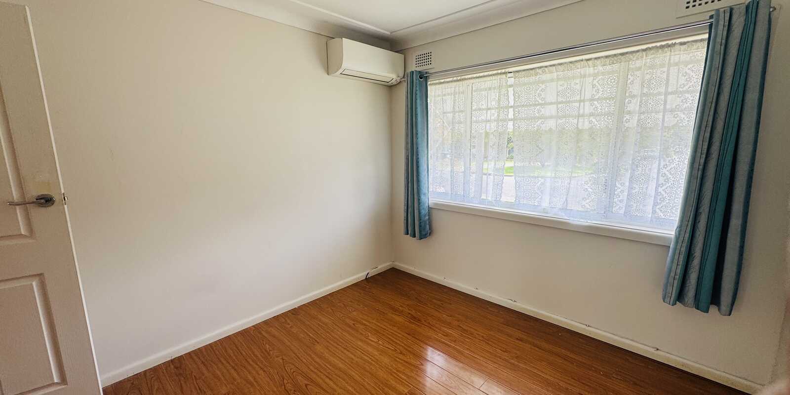 5 Karoon Avenue Canley Heights