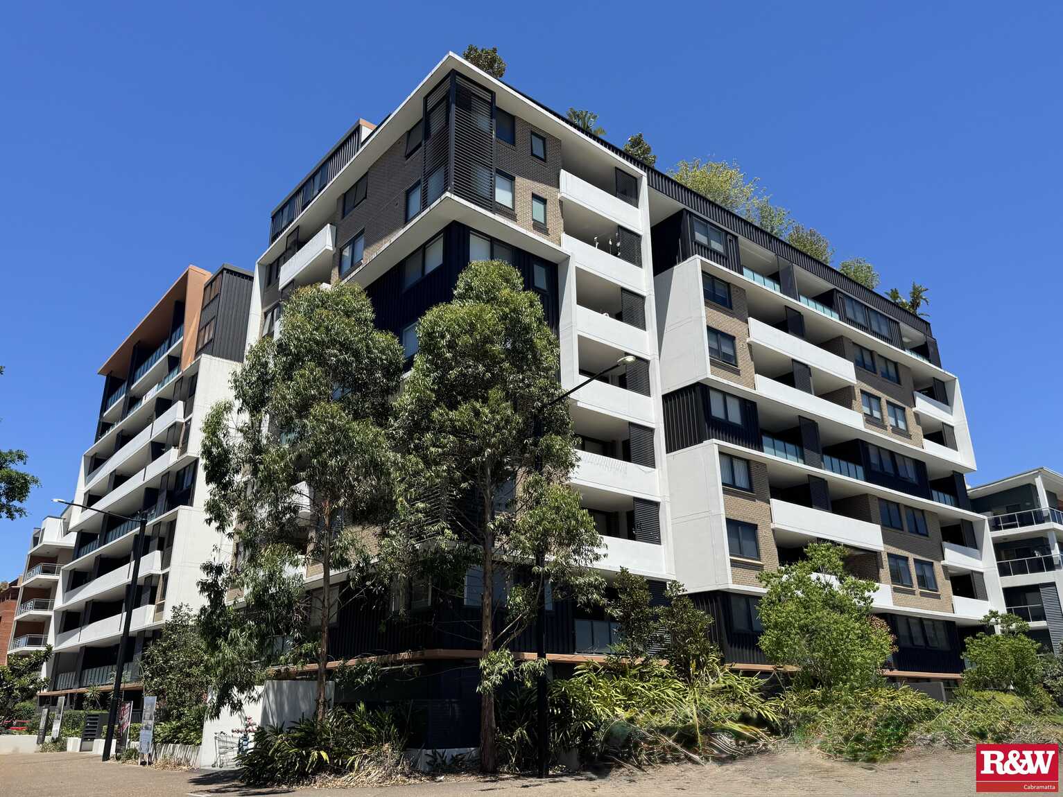 33/1 Bathurst Street, Liverpool