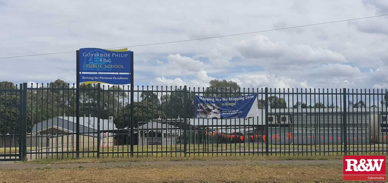 28a Moffit Crescent Edensor Park