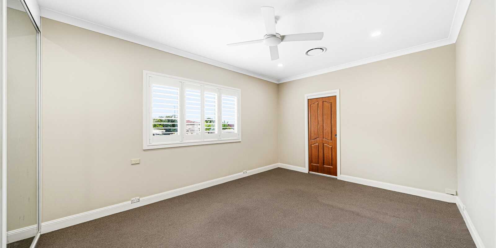 8 Lovoni Street Cabramatta