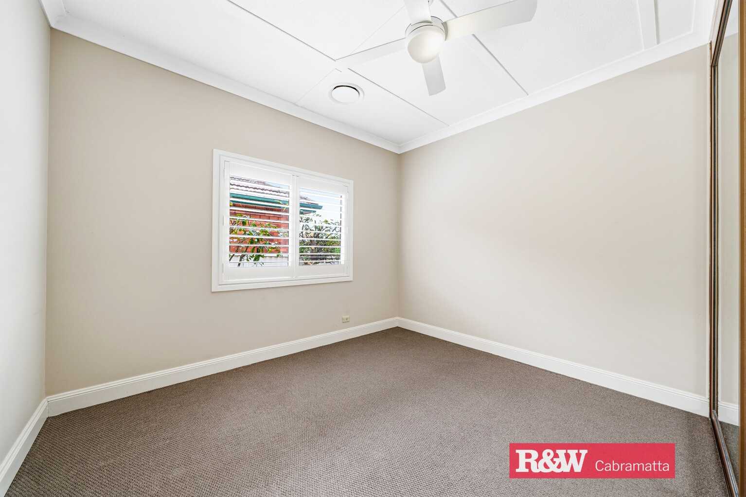 8 Lovoni Street Cabramatta