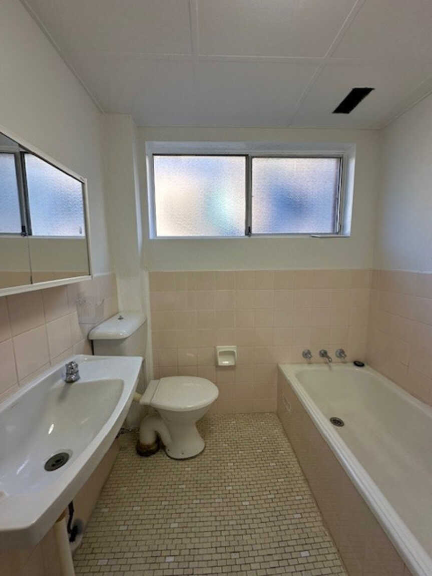 3/592 Blaxland Road Eastwood