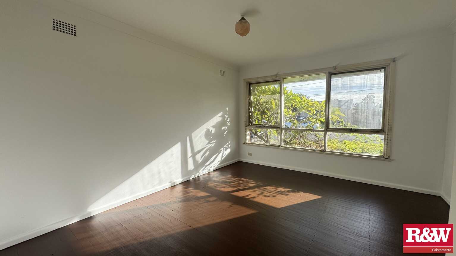 2 Jasmine Crescent Cabramatta 2 Jasmine Crescent Cabramatta
