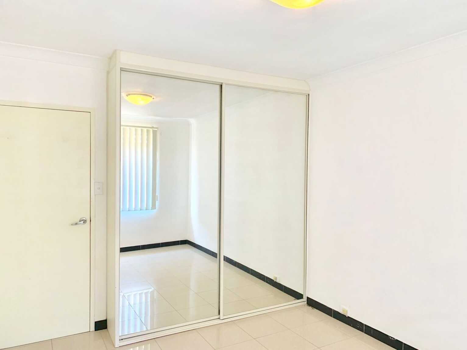 14/108-110 Longfield Street Cabramatta