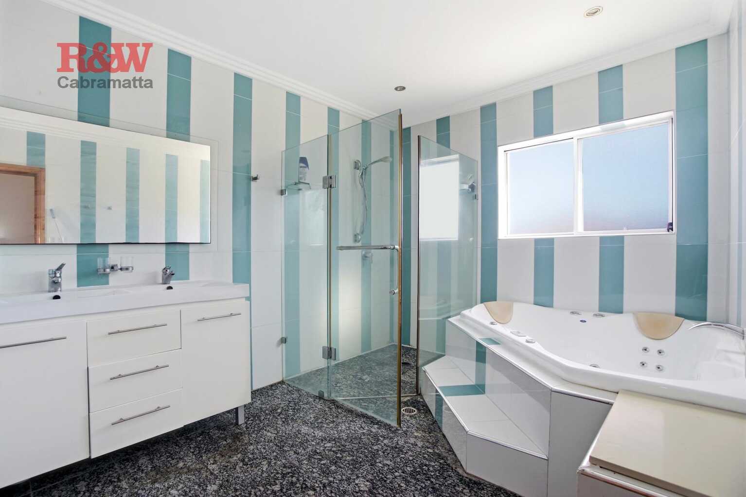 9 Earl Street, Canley Vale