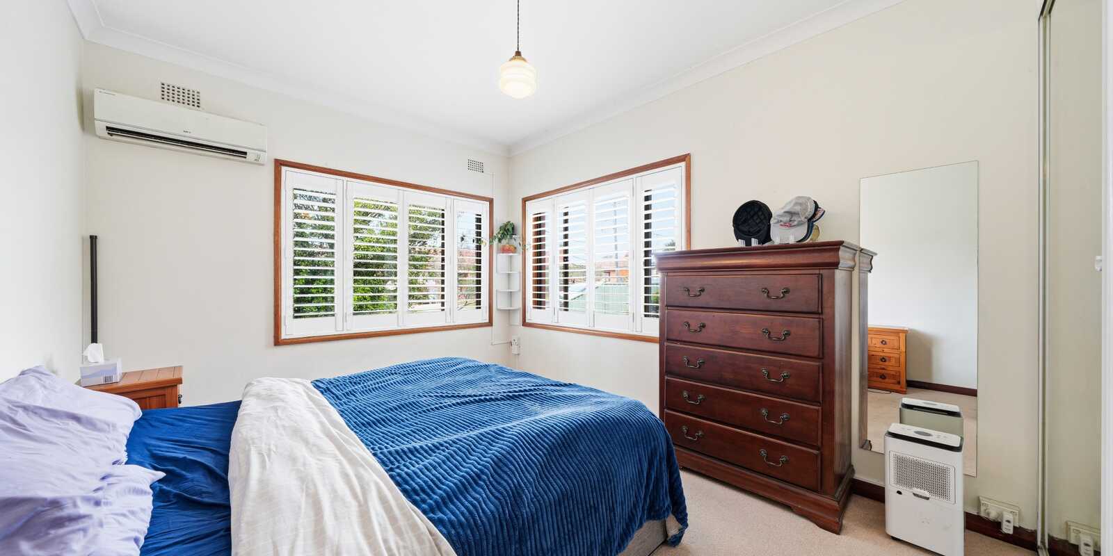 21 Montgomery Avenue South Granville