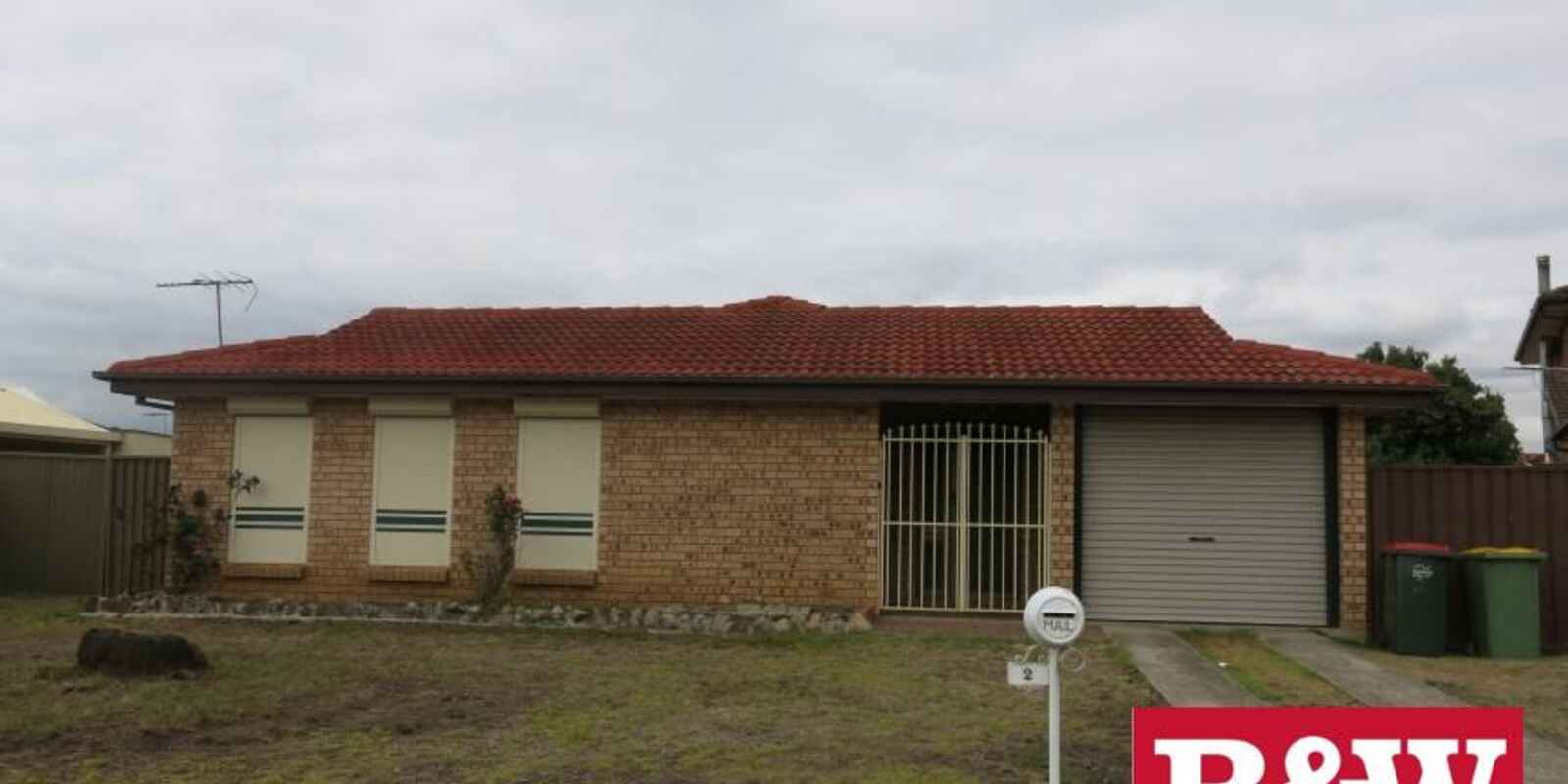 2 Hook Place Wakeley