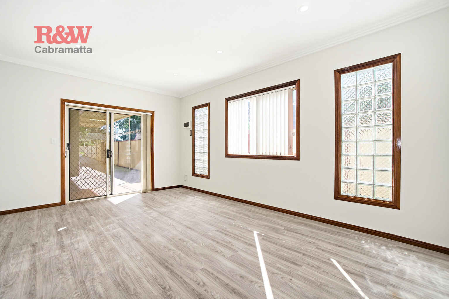 11 Vincent, Crescent Canley Vale