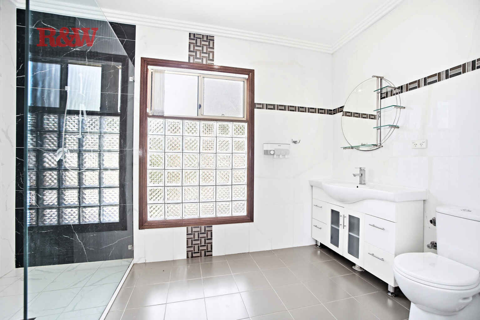 11 Vincent, Crescent Canley Vale