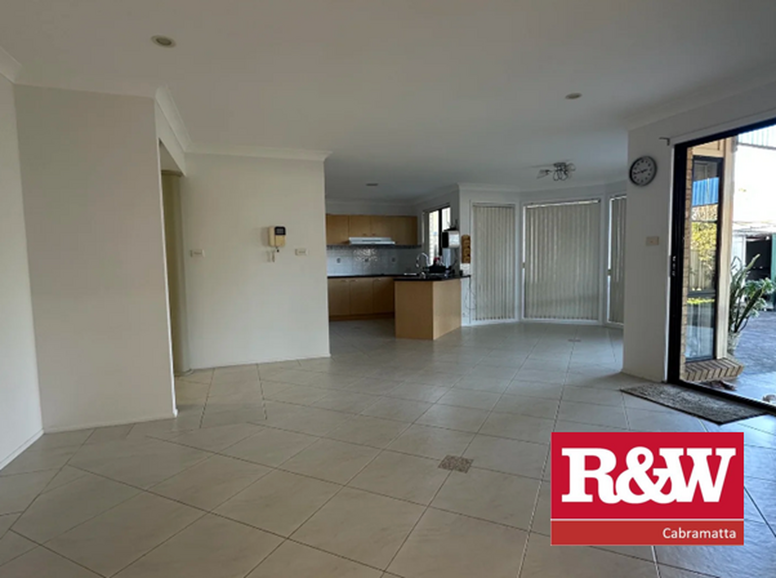 102 Denison Street Carramar