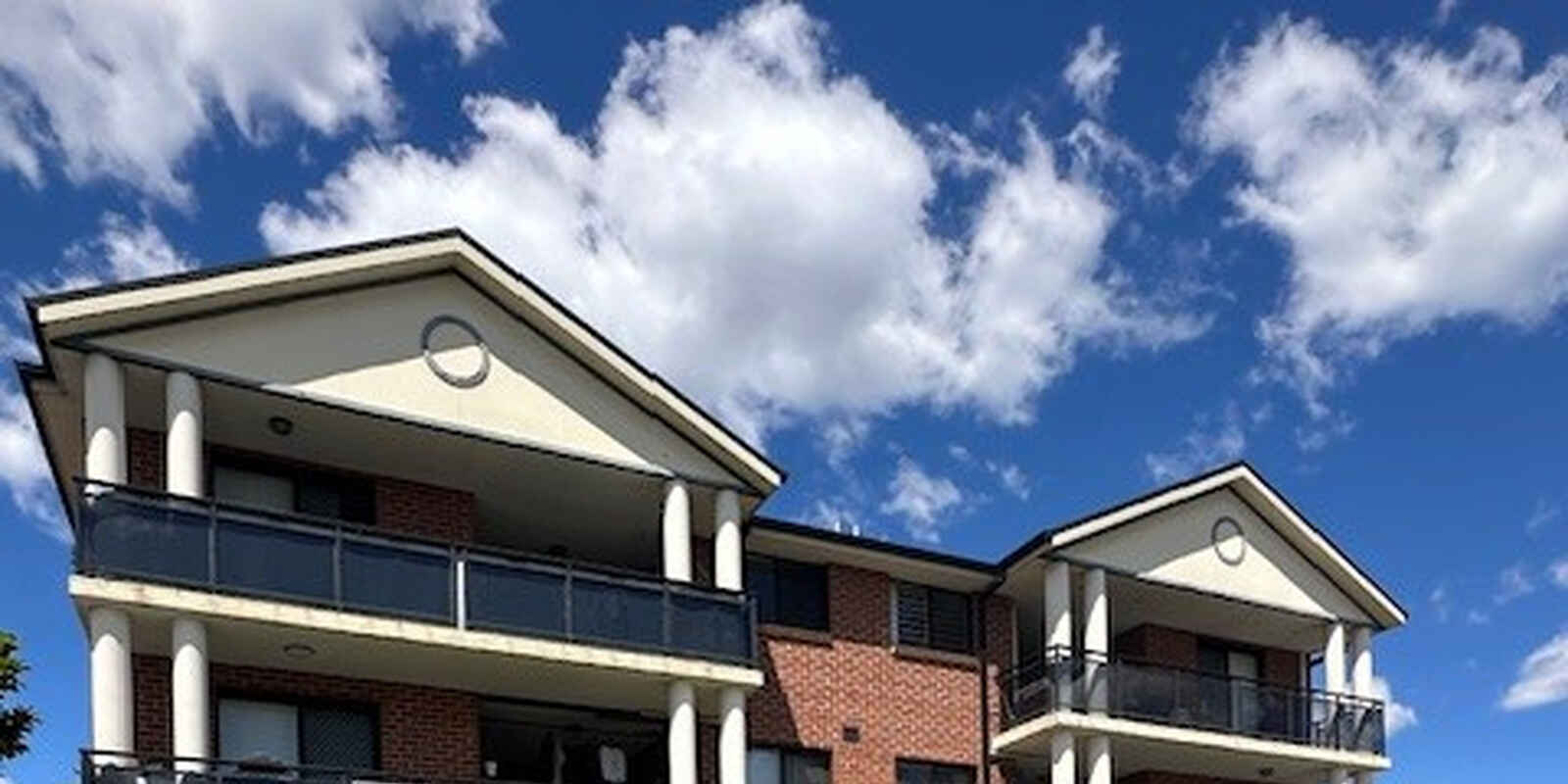 2/14-16 White Avenue Bankstown