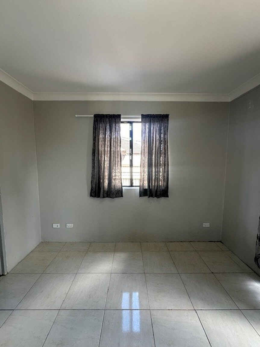 2/14-16 White Avenue Bankstown